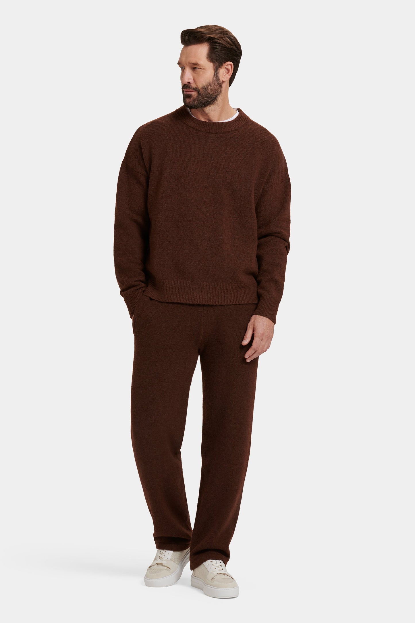 IL MAGLIONE GIROCOLLO SAVONA