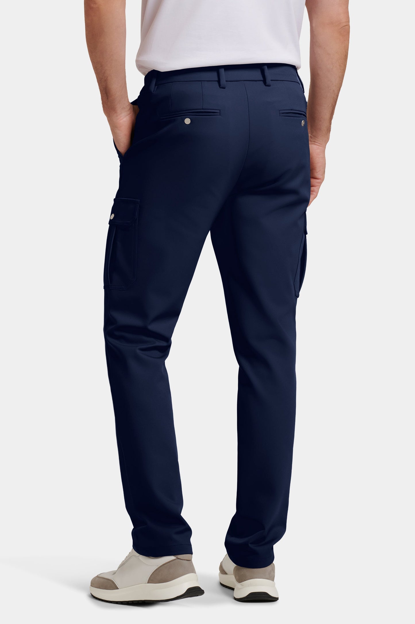 THE TECH SLIM CARGO
