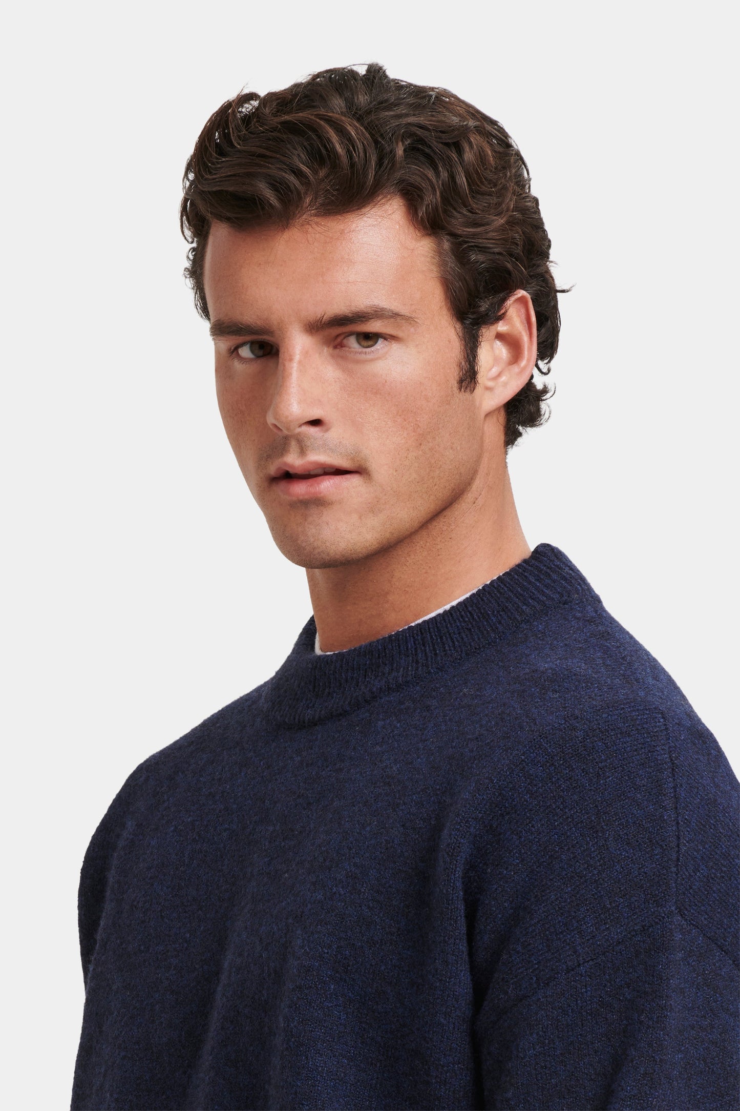 IL MAGLIONE GIROCOLLO SAVONA