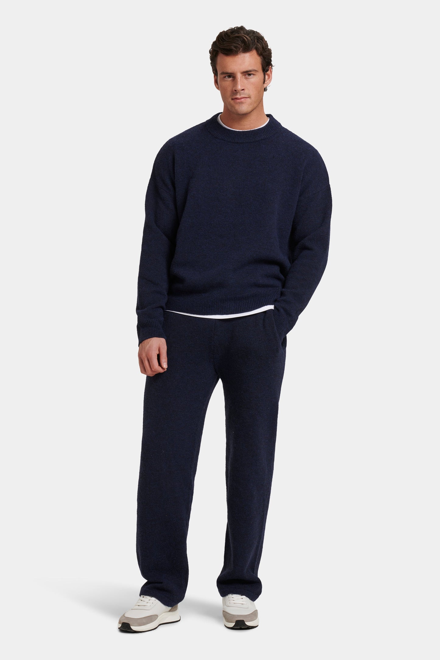IL MAGLIONE GIROCOLLO SAVONA