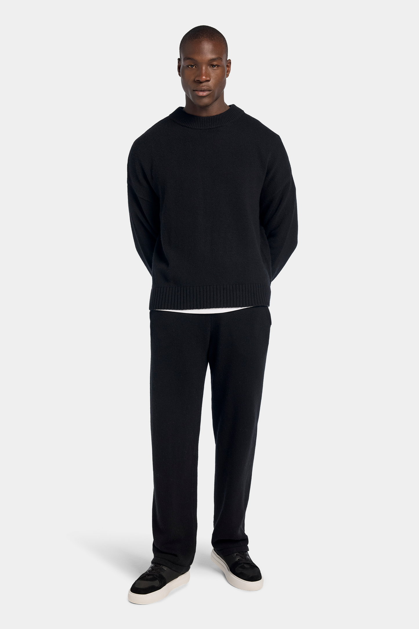 IL MAGLIONE GIROCOLLO SAVONA