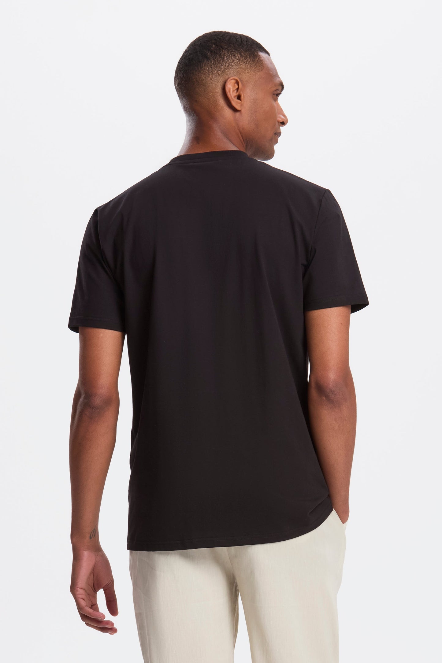 LA T-SHIRT REGOLARE