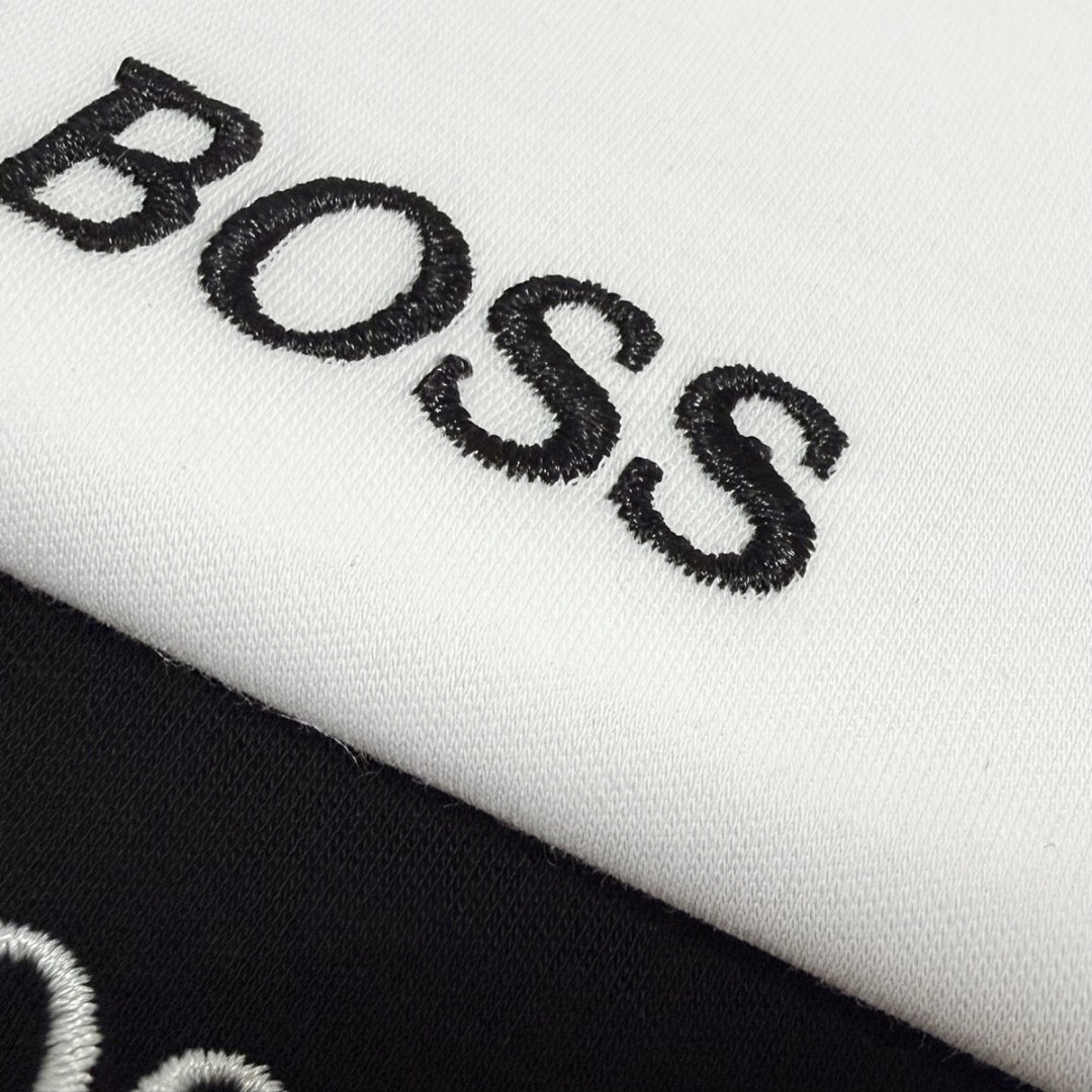 BOSS Essential T-Shirt mit dezentem Logo - 8