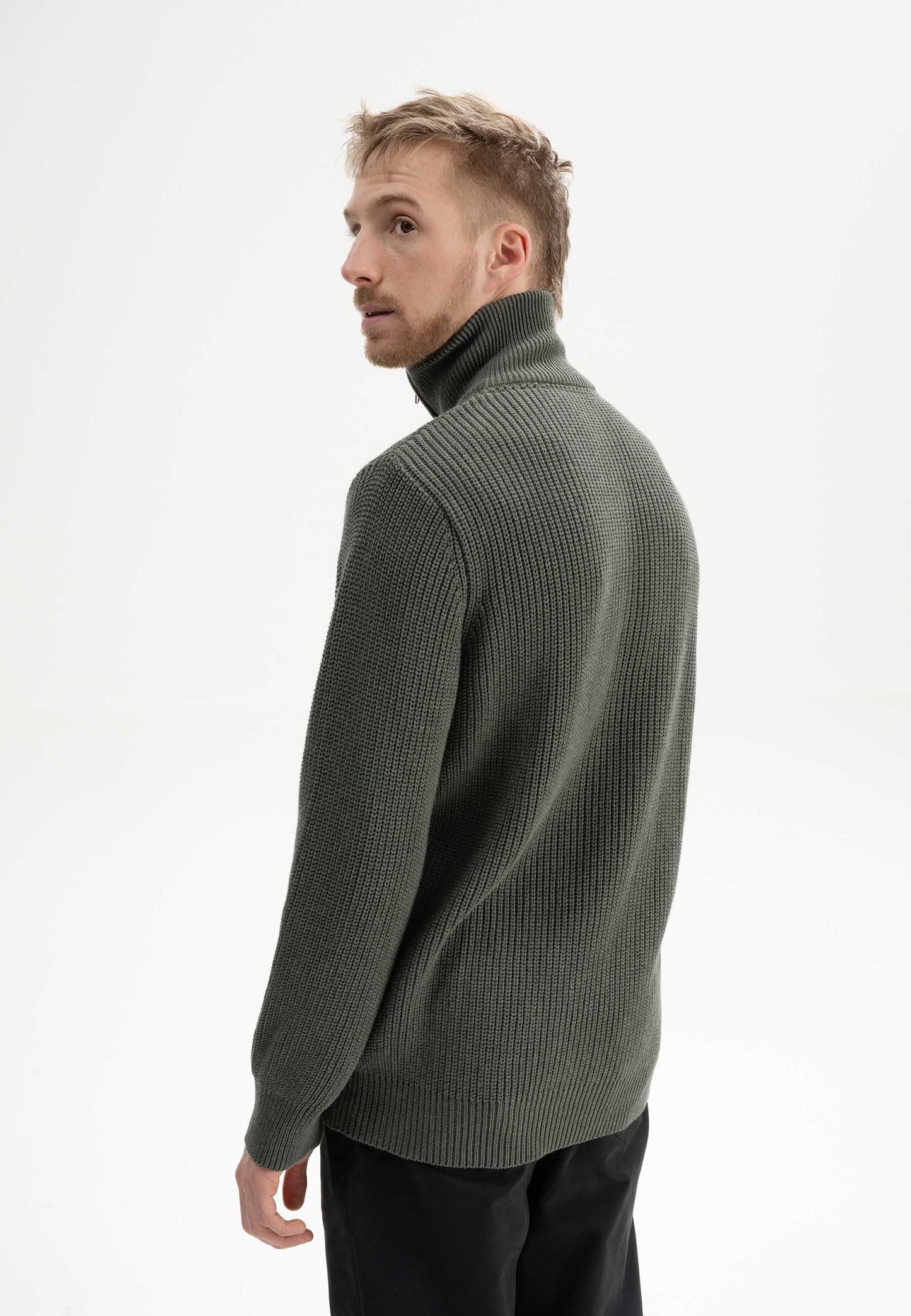 Maglione Troyer in maglia a coste UDAI