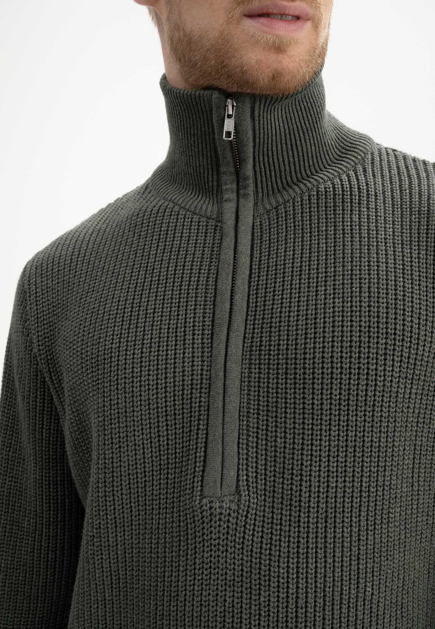 Maglione Troyer in maglia a coste UDAI